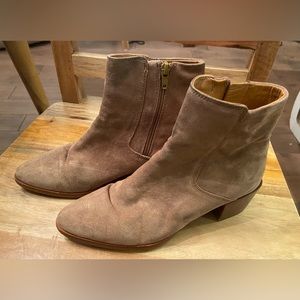 Rag & Bone Rover Zip Tan Suede Bootie 37, gently used, some scuffs